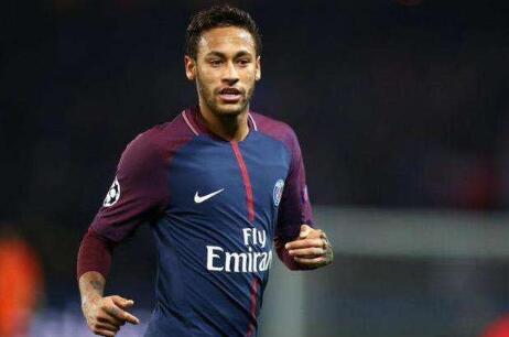 通过头球完 通过头球完