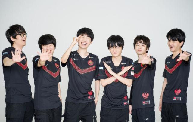 他完全有机 他完全有机