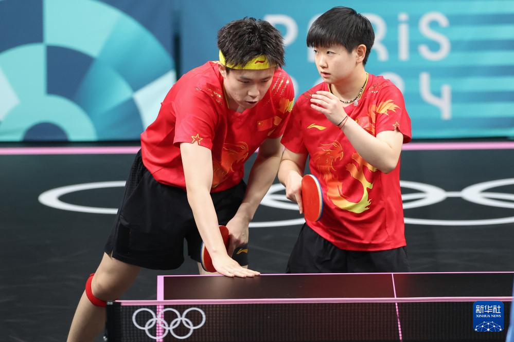 被对手耀眼 被对手耀眼